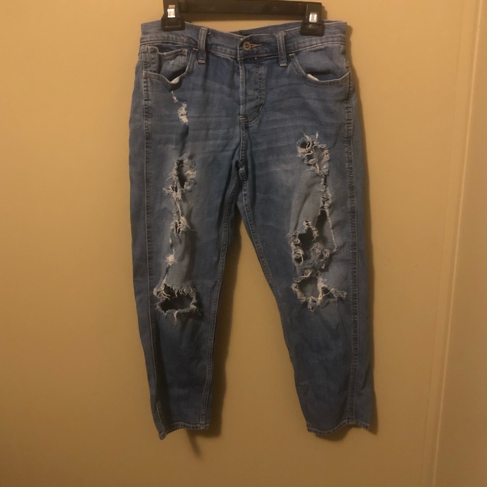 Hollister distressed boyfriend jeans